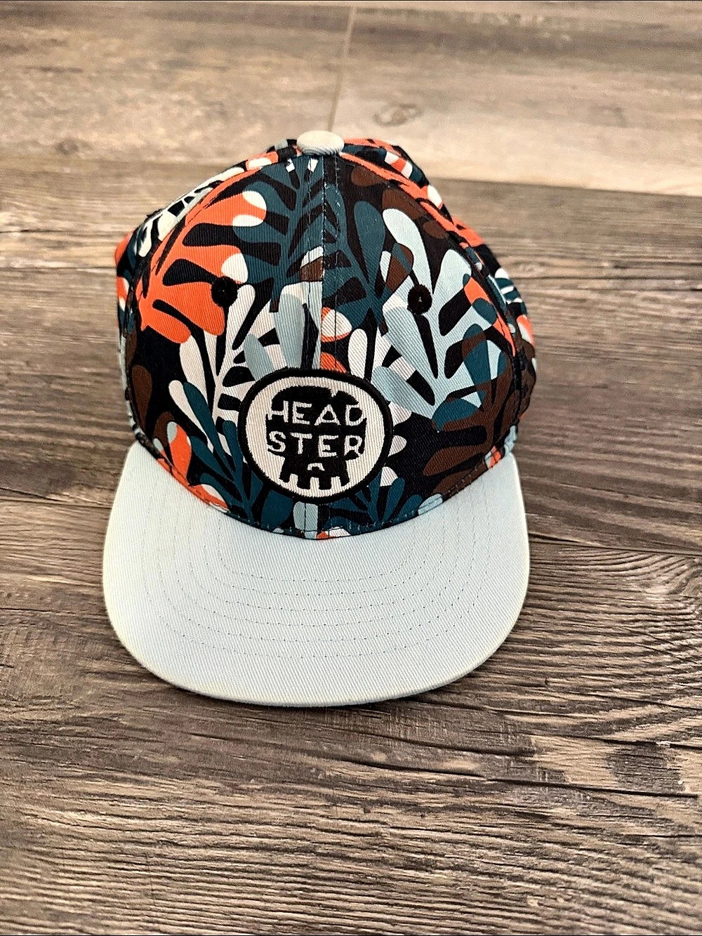 Headster Kids Tropical Leaf Snapback Hat 48cm Black & White